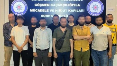 Bursa’da düzensiz göç ve göçmen kaçakçılığıyla mücadele kapsamında gerçekleştirilen denetimlerde