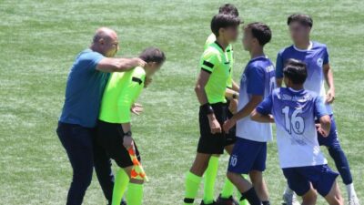 Bursa’da Yeşillyayla-Ali Osman Sönmez Lisesi arası futbol final müsabakasında Ali