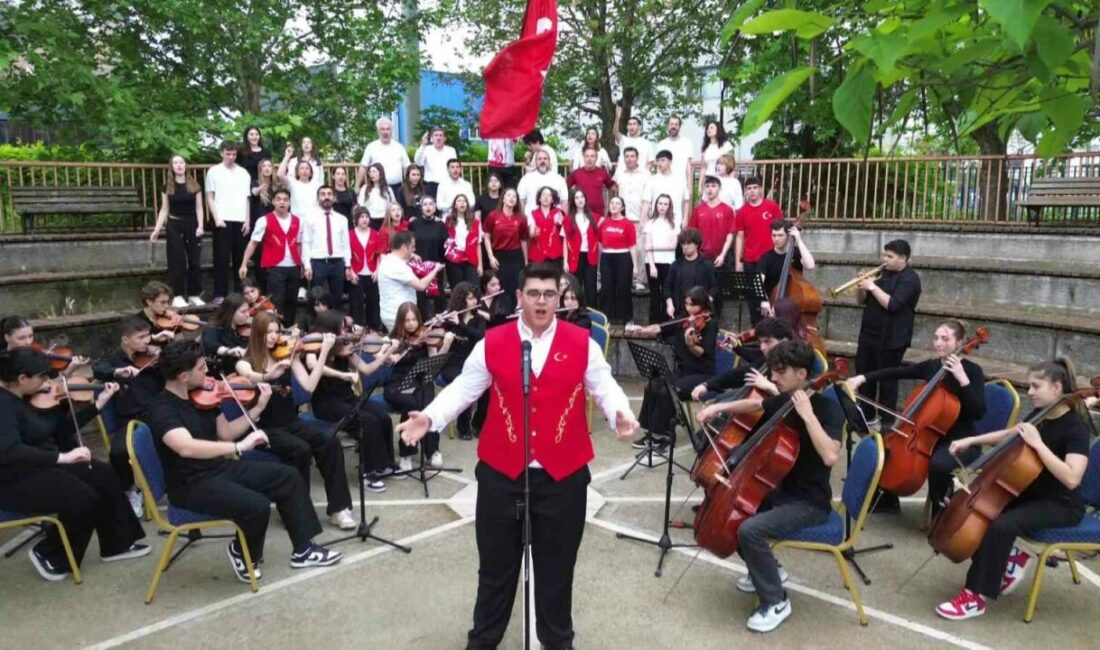 Bursa Zeki Müren Güzel Sanatlar Lisesi öğrencilerinin hazırladığı “Bizim Çocuklar”