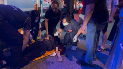 Bursa’nın Osmangazi ilçesinde kamyonetle iki aracın arasından makas atıp, motosikleti