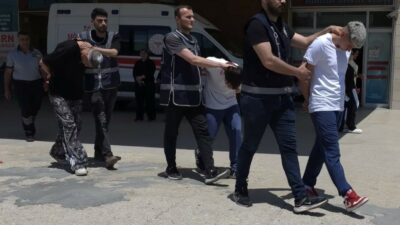 Bursa’nın İnegöl ilçesinde çocuk parkında bulunan gençlere yönelik gerçekleştirilen ve