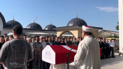 Kocaeli’nin Gebze ilçesinde duruşma sırasında geçirdiği kalp krizi sonucu hayatını