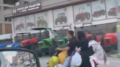 Bursa’da bir ailenin çok sayıda eşya ile elektrikli scooter üzerindeki