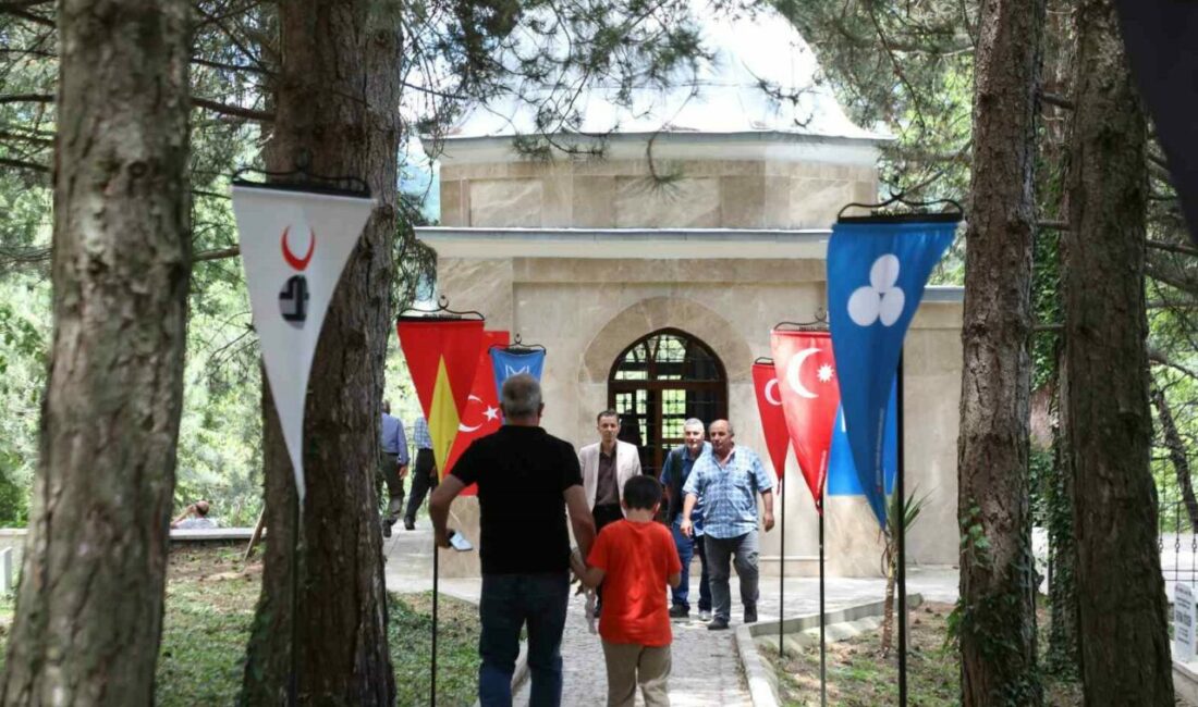 İnegöl Fatihi Turgut Alp kabri başında anıldı Ertuğrul Gazi ve Osman Gazi’nin silah arkadaşı, İnegöl’ün Fatihi Turgut