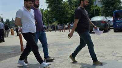 Bursa’nın İnegöl ilçesinde polisin kimlik kontrolü sırasında kaçmaya çalışırken kovalamaca