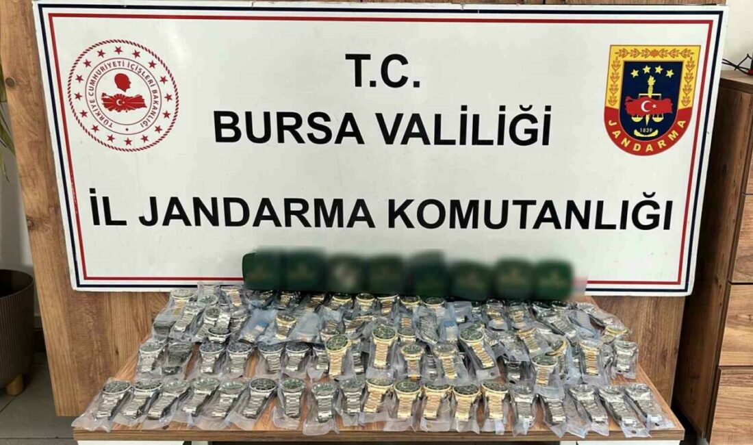 İnegöl’de ’Rolex’ operasyonu Bursa’nın İnegöl ilçesinde jandarma ekiplerince düzenlenen operasyonda piyasa değeri yaklaşık