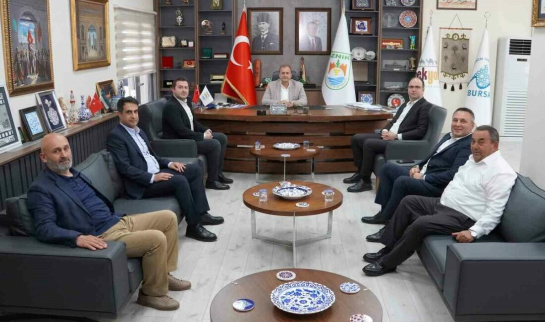 İznik’in doğalgaz ağı genişliyor İznik’e bağlı Hocaköy, Çamdibi Ve Çiçekli Mahallelerine doğalgaz müjdesi geldi.