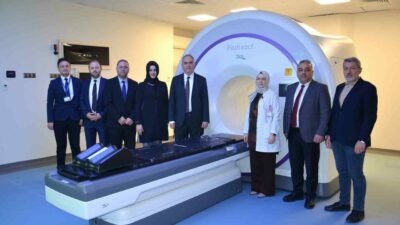 Bursa Şehir Hastanesi’nde klasik radyoterapi yöntemleriyle tedavisi oldukça güç olan