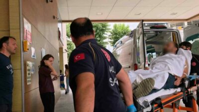 Bursa’da meydana gelen kavgada kayınbiraderinin bıçakladığı enişte ağır yaralandı. Olay,