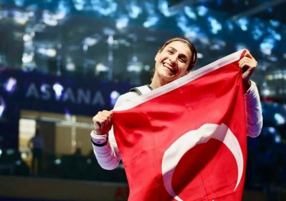 Yıldırım Belediyesi Spor Kulübü’nün milli sporcusu Hatice Kübra İlgün, uluslararası
