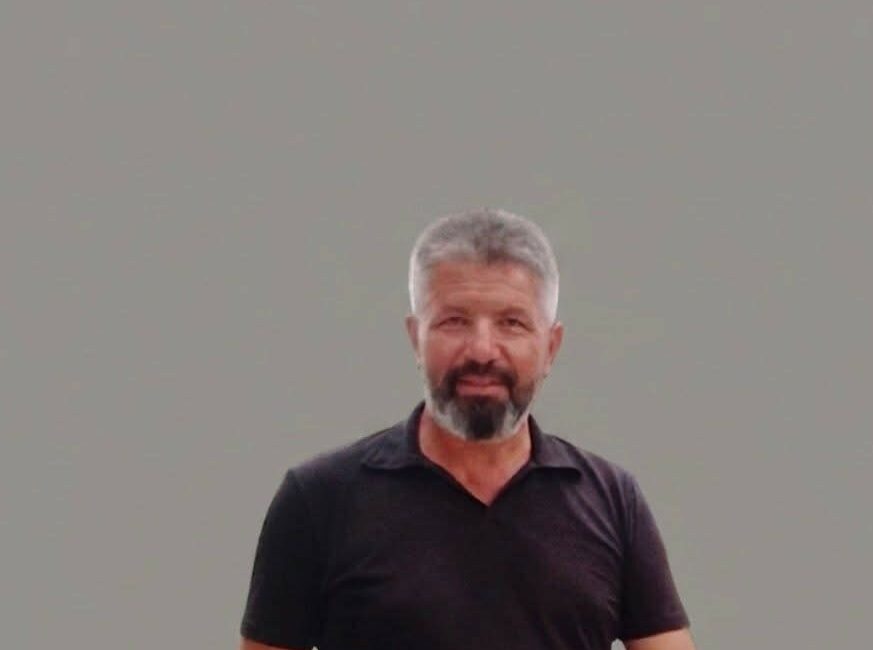 Oğlunu kurtarmak isterken hayatını kaybeden babadan acı kare Tatil yaptıkları Bursa’nın İznik ilçesinde gölde boğulma tehlikesi geçiren 8