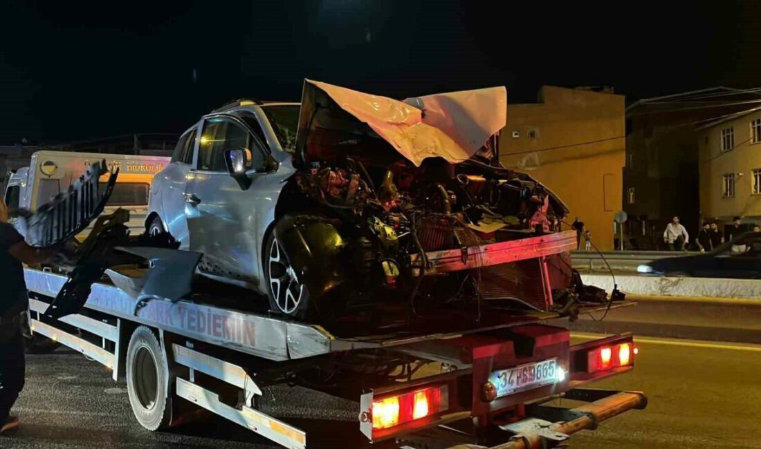 Bursa’da iddiaya göre alkollü otomobil sürücüsü, seyir halindeki servis otobüsüne