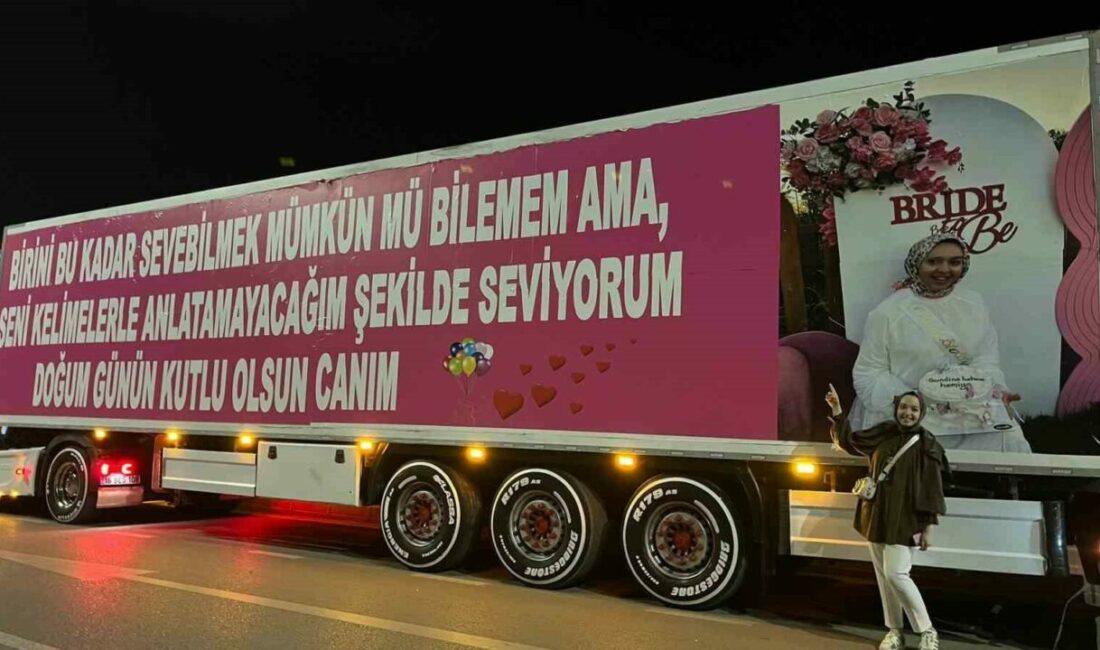 (Özel) Eşinin doğum günü için 25 metrelik tırı kapladı Bursa’da 1 yıldır evli olan Murat Fidan, eşi için sıra