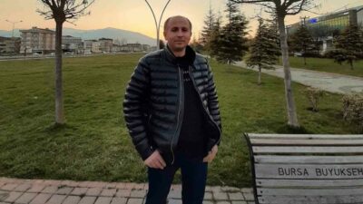 Bursa’nın İnegöl ilçesinde meydana gelen kazada kontrolden çıkarak devrilen traktörün