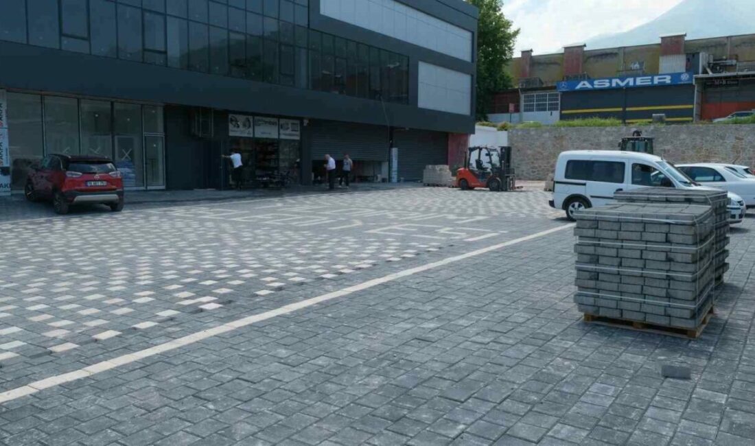Yıldırım’da yollar yenileniyor ulaşım rahatlıyor Yıldırım Belediyesi, bir taraftan Bursa’nın en büyük kentsel dönüşüm hamlesini