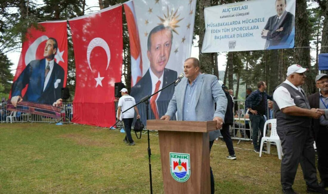 Alıç Yaylası’nda Kıran Kırana Güreş İznik, Elmalı Mahallesi Alıç Yaylası Karakucak Güreşleri muhteşem bir katılım