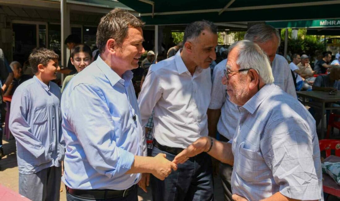 Başkan Aydın vatandaşlarla sahada omuz omuza Osmangazi Belediyesi tarafından Muharrem ayının paylaşma, dayanışma ve bereket geleneğini