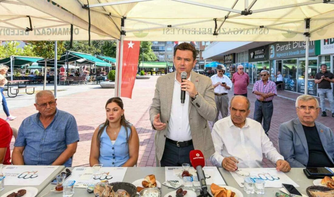 Osmangazi Belediye Başkanı Erkan Aydın, mahalle buluşmalarına bir yenisini daha