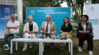 Nilüfer Belediye Başkanı Şadi Özdemir, İhsaniye Mahallesi sakinleri ile bir