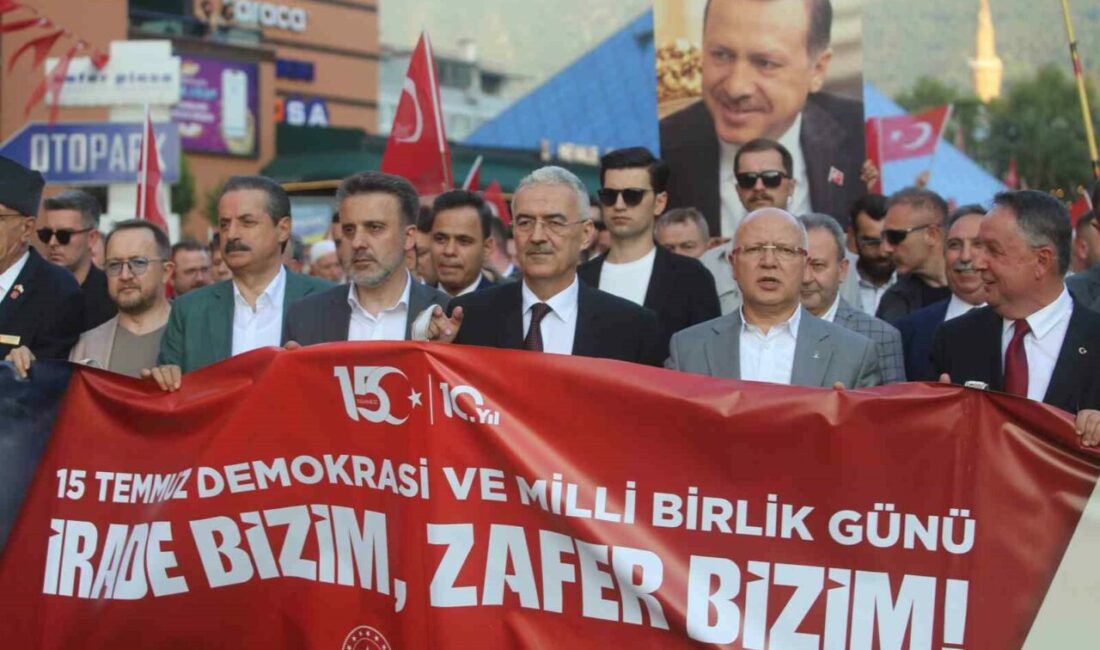 Bursa 15 Temmuz’un 10. yılında tek yürek Bursa’da 15 Temmuz Demokrasi ve Milli Birlik Günü’nün 10. yıl