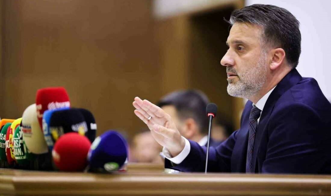 Bursa Büyükşehir Meclisi’nden stratejik kararlar Bursa Büyükşehir Belediye Meclisi’nin Temmuz ayı üçüncü oturumunda il genelinde
