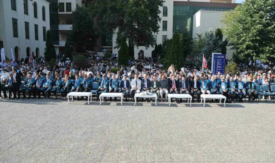 Bursa Teknik Üniversitesinde gurur günü Bursa Teknik Üniversitesi (BTÜ) 2025-2026 Akademik Yılı Mezuniyet Töreni gerçekleşti.