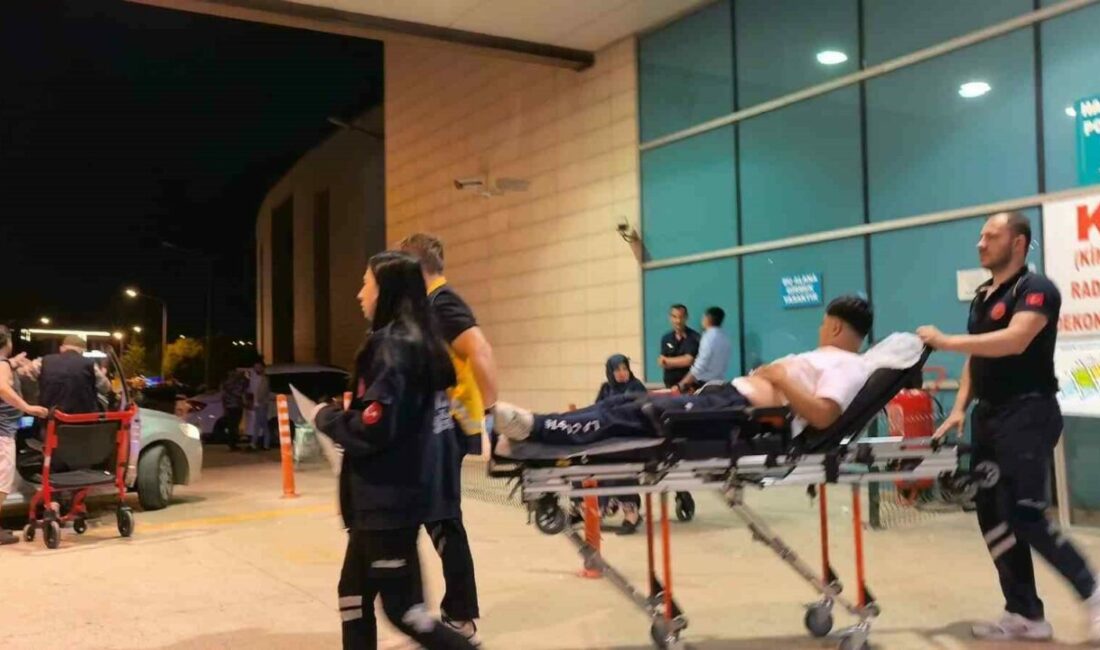 Bursa’da bıçaklı kavga: 1’i ağır 2 yaralı Bursa’nın İnegöl ilçesinde iki arkadaş arasında çıkan bıçaklı kavgada 1’i