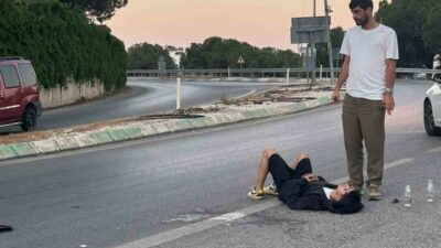 Bursa’nın Gemlik ilçesine bağlı Kumla Mahallesi’nde seyir halindeki motosikletin kontrolden