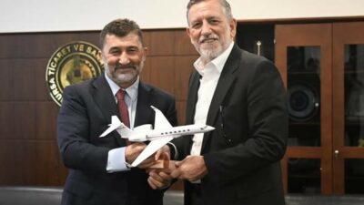 Bursa Ticaret ve Sanayi Odası’nda (BTSO), VatanJet yöneticileri ile gerçekleştirilen