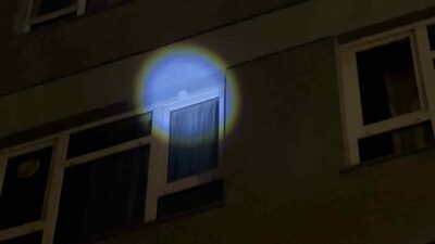 Bursa’nın Osmangazi ilçesinde gece saatlerinde silah sesleri mahalleyi ayağa kaldırdı.