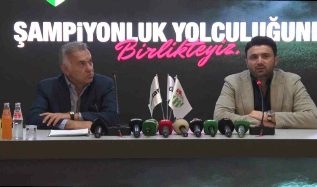 Bursaspor’un ulaşım sponsoru belli oldu Bursaspor, 2026-2027 sezonu ulaşım sponsorluğu anlaşmasını düzenlenen imza töreniyle duyurdu.