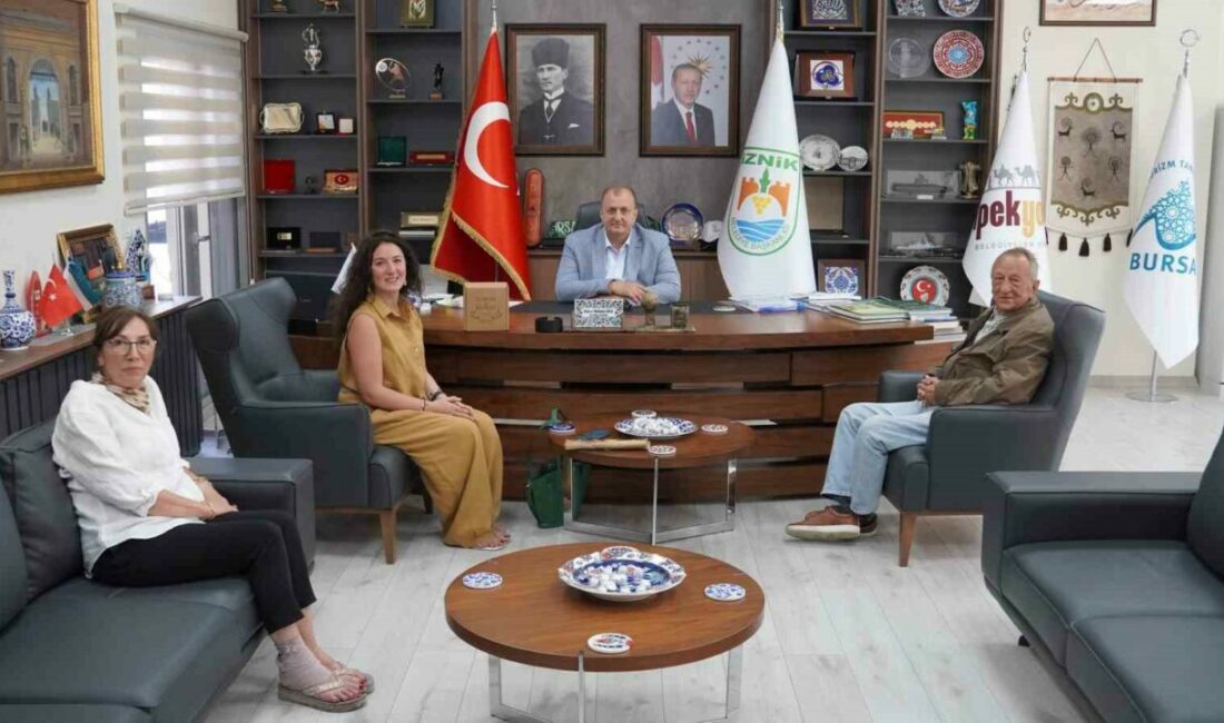 House of Hunny’den Başkan Usta’ya ziyaret İznik Belediye Başkanı Kağan Mehmet Usta, uluslararası yarışmalarda önemli başarılara