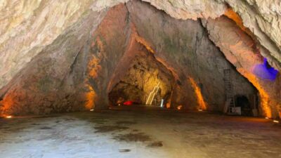 Bursa’nın İnegöl ilçesinde her yıl binlerce yerli ve yabancı turistin