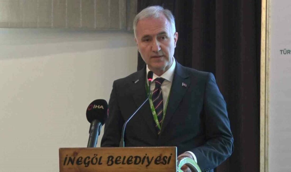 İnegöl’de iklim zirvesi; Yerelden küresele ortak mücadele mesajı Bursa’nın İnegöl ilçesinde düzenlenen “COP İnegöl-İklim Değişikliği Yerel Taraflar Konferansı”nda