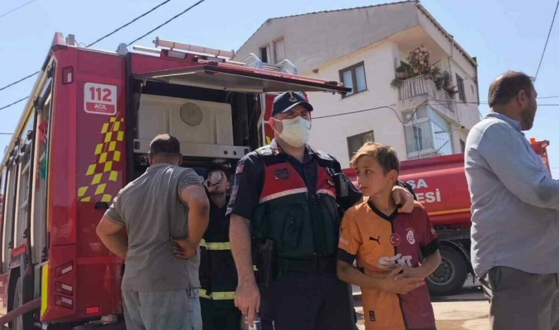Bursa’nın İnegöl ilçesinde kanatlı hayvan yumurtalarının bulunduğu depoda çıkan yangın,