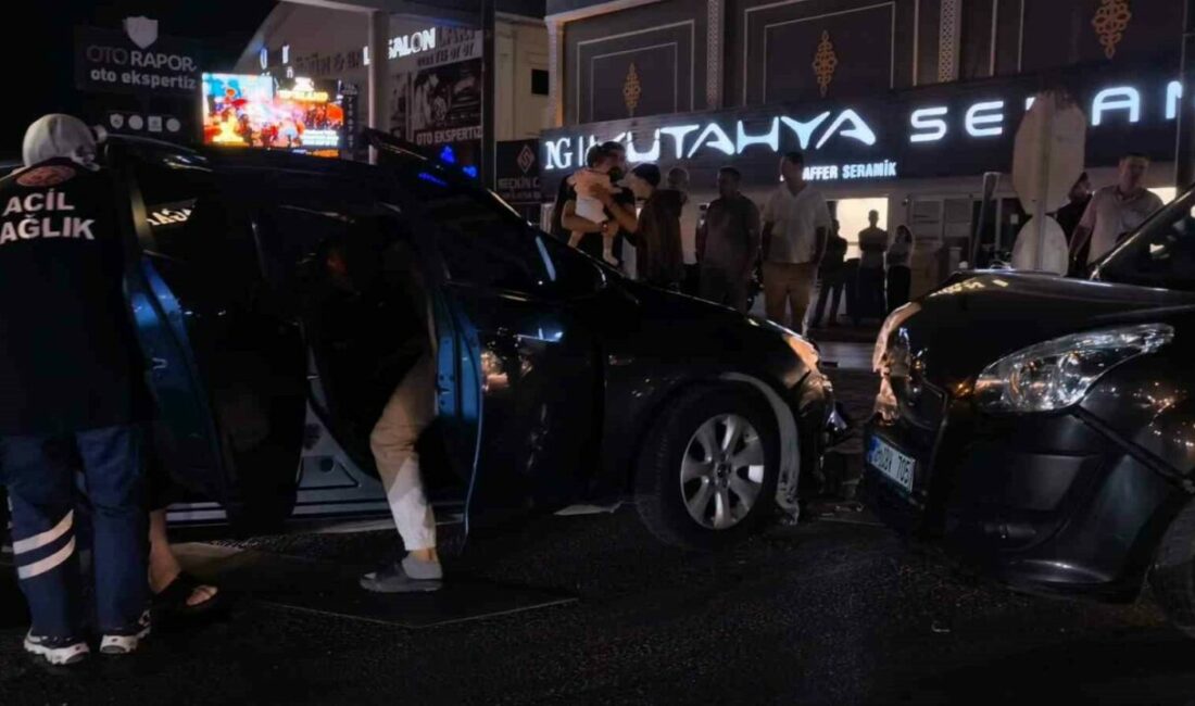 İnegöl’de zincirleme kaza: 5 yaralı Bursa’nın İnegöl ilçesinde meydana gelen zincirleme kazada motosiklet, otomobil ve