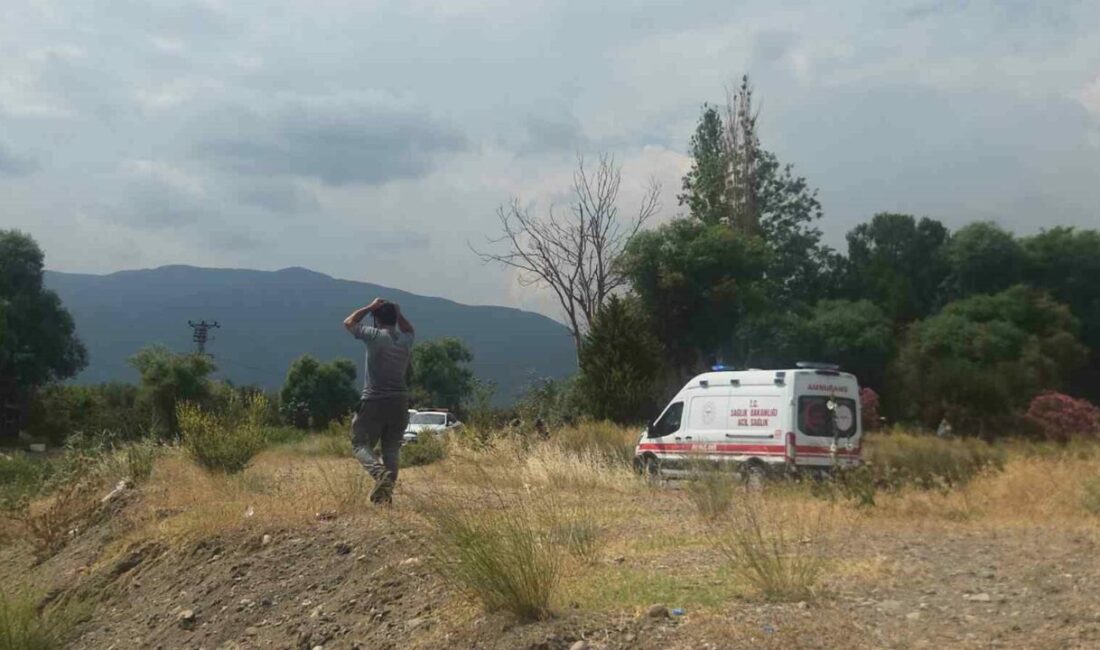 İznik Gölü’nde kaybolan 2 genç için arama çalışması başlatıldı Bursa’nın İznik ilçesinde serinlemek için göle giren 19 ve 21