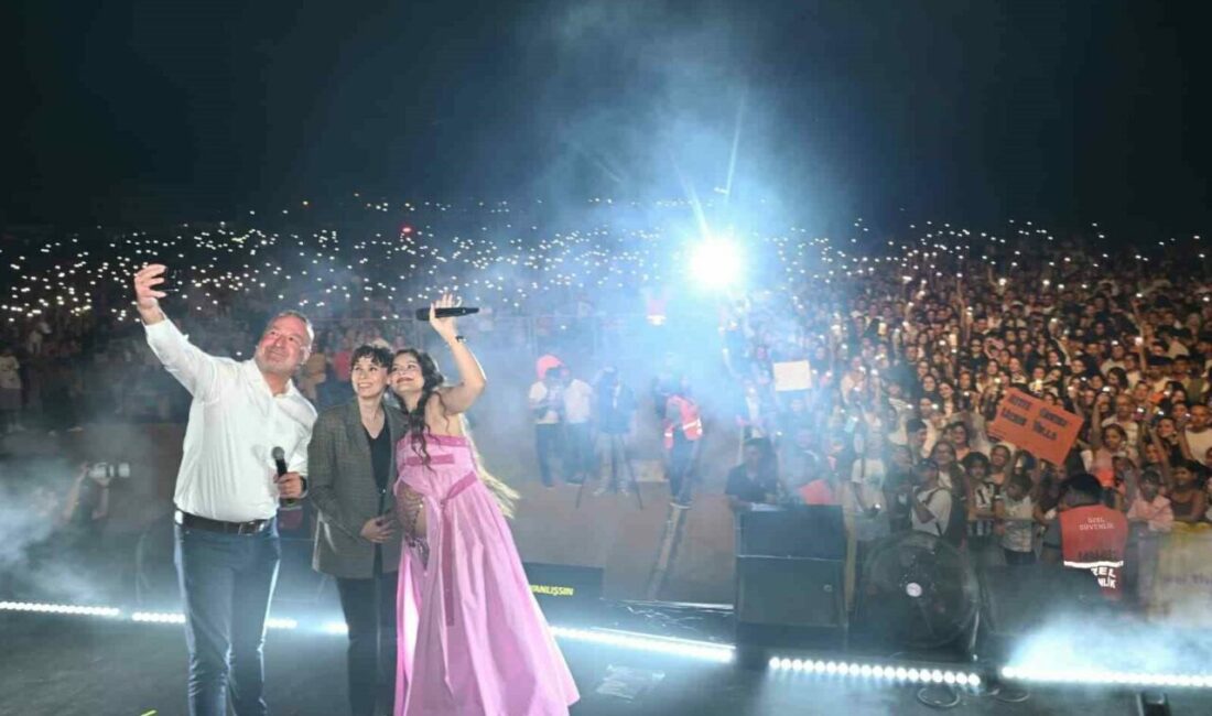 Karacabey’de ıhlamur festivali coşkusu Karacabey Belediyesi’nin geleneksel hale getirdiği Ihlamur Festivali, hafta sonu Yeniköy