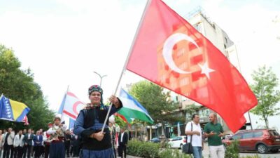 İnegöl Belediyesi’nce bu yıl 39’uncusu düzenlenen Uluslararası Kültür Sanat Festivali,