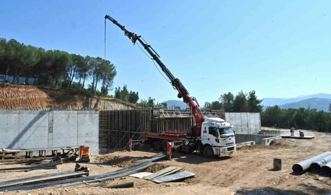 Muhtarlardan Başkan Vekili Biba’ya teşekkür Bursa Büyükşehir Belediyesi tarafından Osmangazi ilçesinde yapımı sürdürülen 10 bin