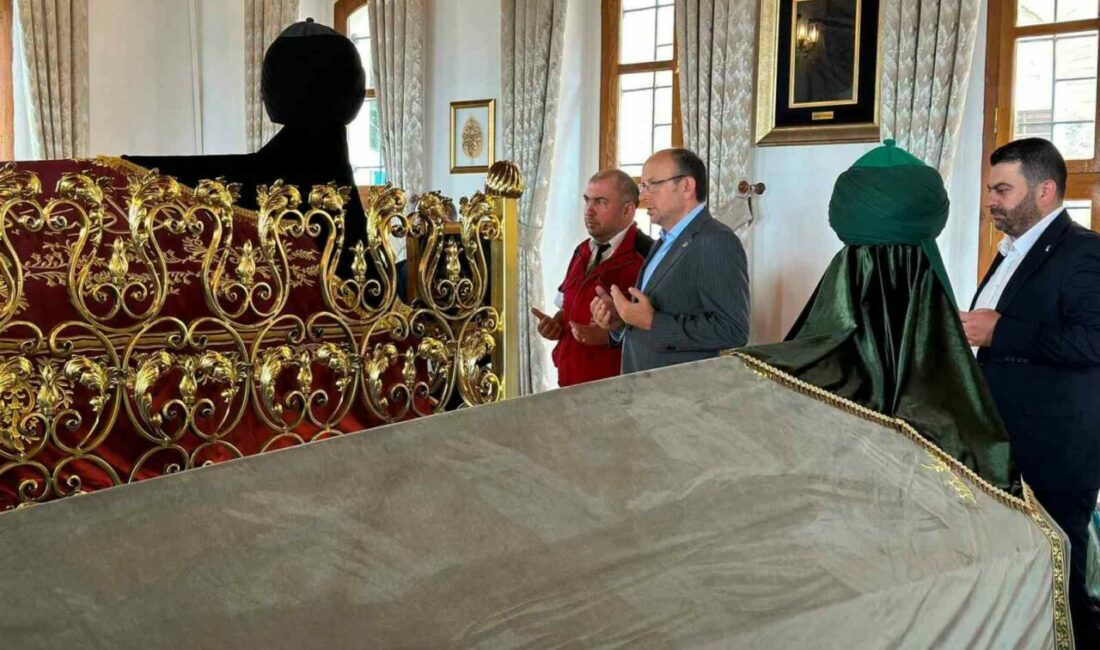 Mutasavvıf Mehmed Muhyiddin Üftâde Hazretleri, vefatının 446. sene-i devriyesinde dualarla anıldı Mutasavvıf Mehmed Muhyiddin Üftâde Hazretleri, vefatının 446. sene-i devriyesinde Bursa’da