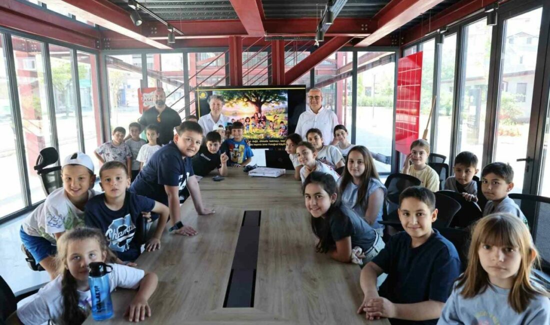 Nilüfer’de çocuklar bu yaz toprağın izinde Nilüfer Belediyesi, çocukların yaz aylarını verimli ve keyifli aktivitelerle değerlendirmesi