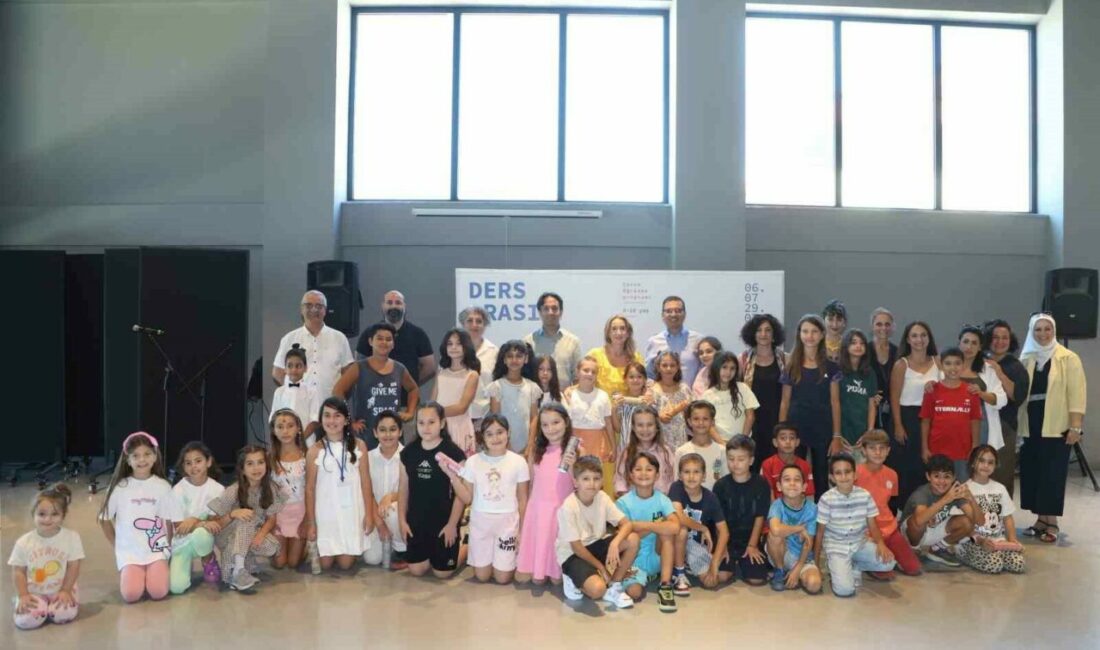 Nilüfer’de çocuklar ’Toprağın İzinde’ sanatı ve doğayı keşfetti Nilüfer Belediyesi tarafından düzenlenen “Ders Arası: Toprağın İzinde Çocuk Öğrenme