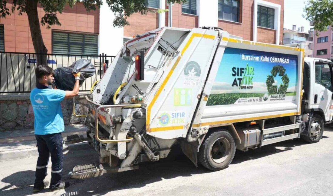 Osmangazi’de çöp evden 2,5 ton geri dönüşüm atığı çıkarıldı Osmangazi Belediyesi’nin Çırpan Mahallesi’nde gerçekleştirdiği kapsamlı temizlik çalışmasında bir daireden