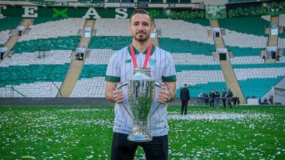 Bursaspor ile geçen sezon şampiyonluk sevinci yaşayan 28 yaşındaki sol