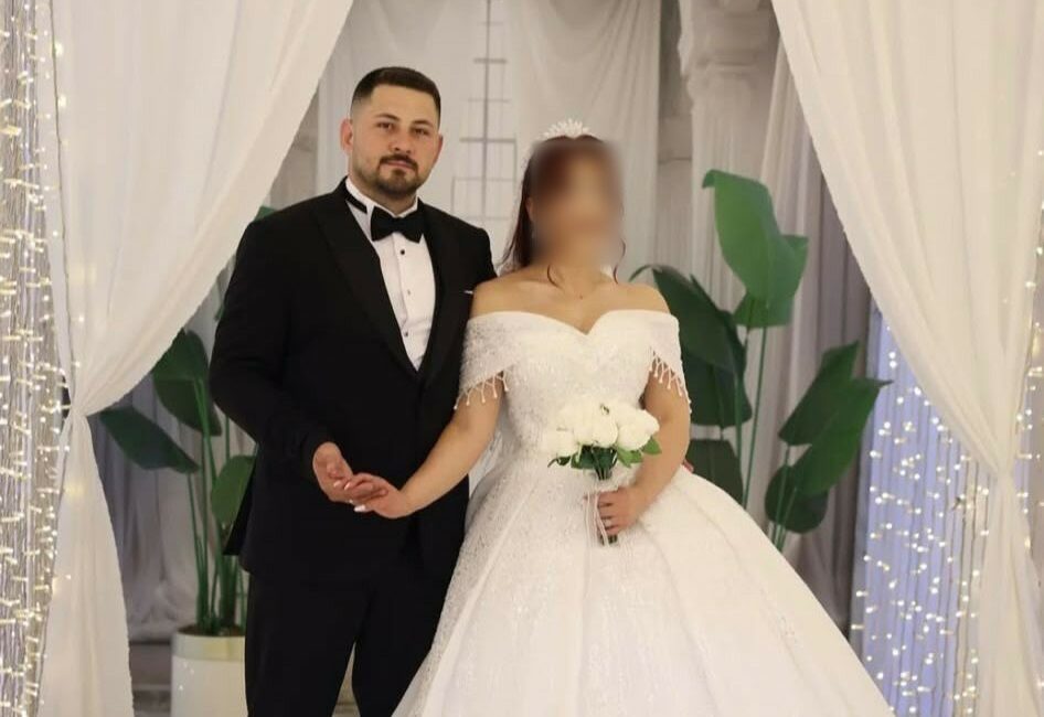 Yürek dağlayan görüntüler: 10 gün önce dünyaevine giren Furkan’dan geriye bu anlar kaldı Bursa’nın Mudanya ilçesinde, trafik kazasında yaralanan sürücüye yardım etmek isterken