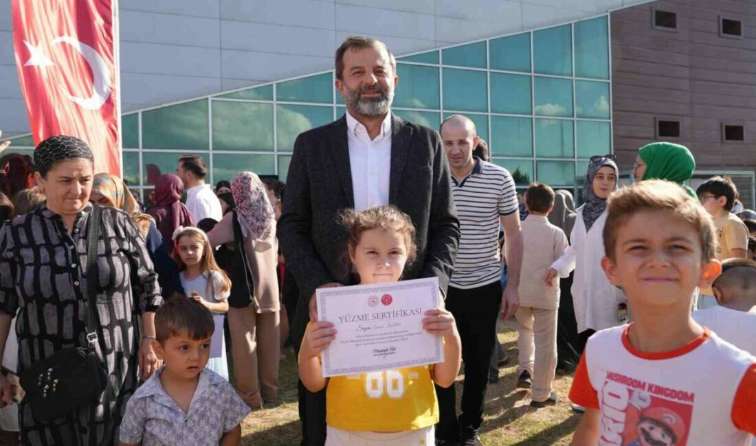 600 çocuk Gürsu’da yüzmeyi öğrendi Gürsu Belediyesi, ilçede yüzme bilmeyen çocuklara yüzme öğretmek için başlattığı