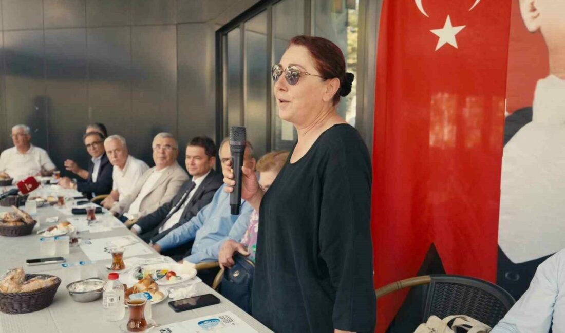 Başkan Aydın, Muradiye’de vatandaşların sesine kulak verdi Osmangazi Belediye Başkanı Erkan Aydın, mahalle ziyaretleri kapsamında Muradiye Parkı’nda
