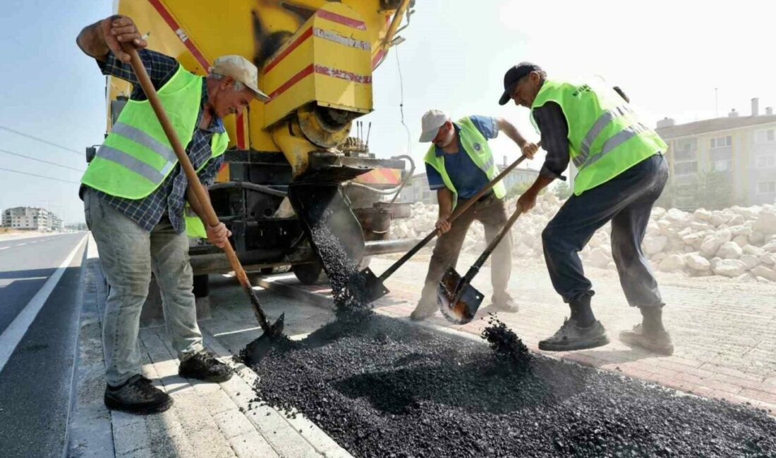 Bursa Büyükşehir’den yeni yola alternatif dokunuş Bursa Büyükşehir Belediyesi, ulaşım ağını güçlendirme yatırımları çerçevesinde baştan sona