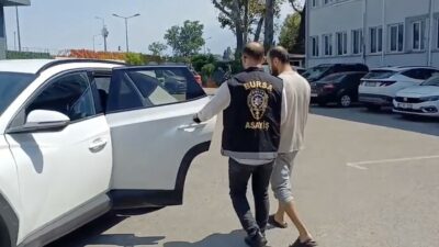 Bursa’da emniyet ekiplerince gerçekleştirilen operasyonlar neticesinde çeşitli suçlardan aranan 3